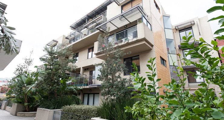 Internal courtyard (image 1 of 2)